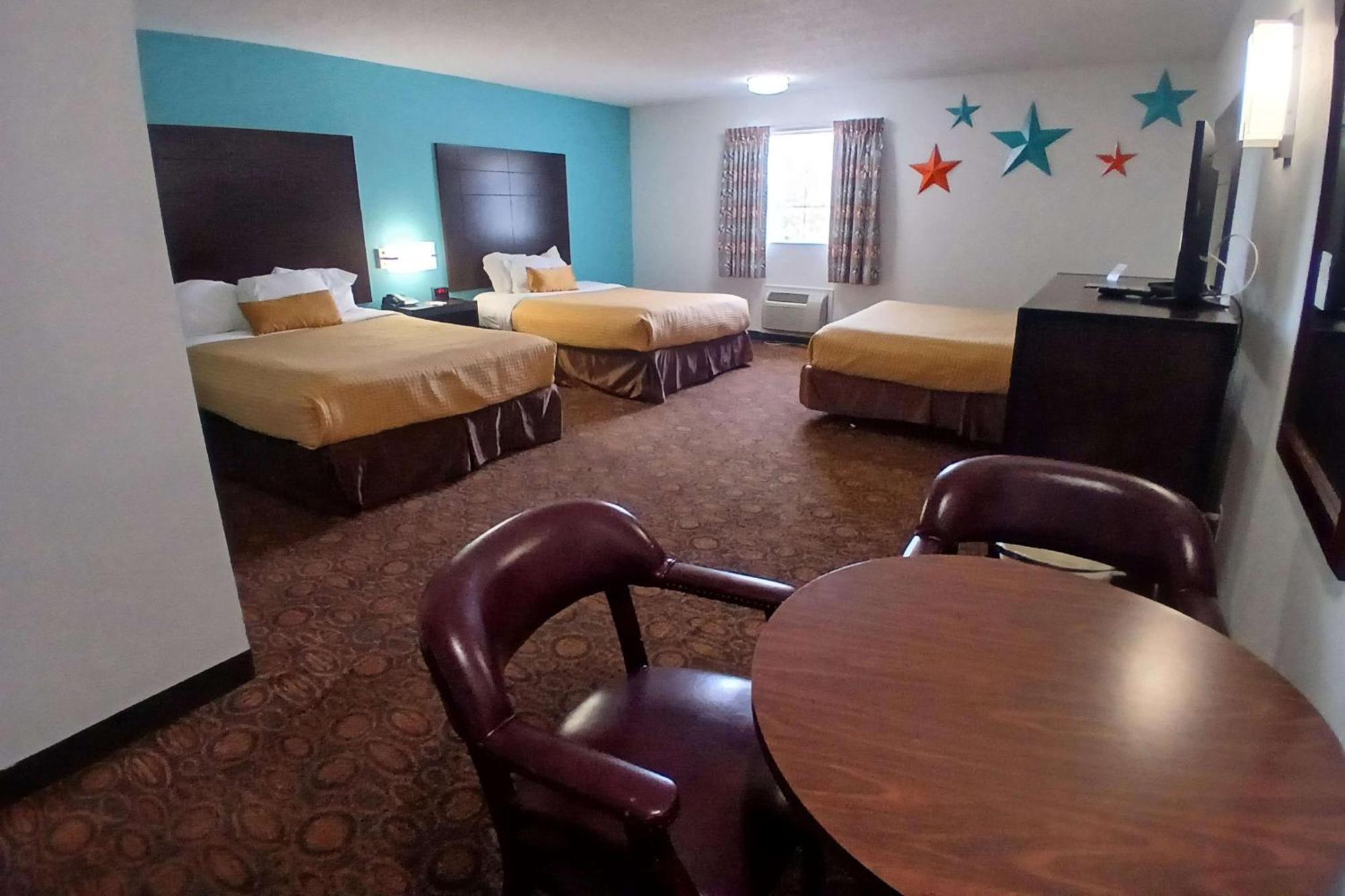 Howard Johnson By Wyndham Branson Theatre District Exterior photo
